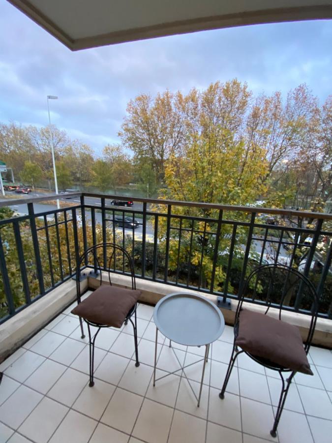 Appartement La Defense Пюто Екстериор снимка